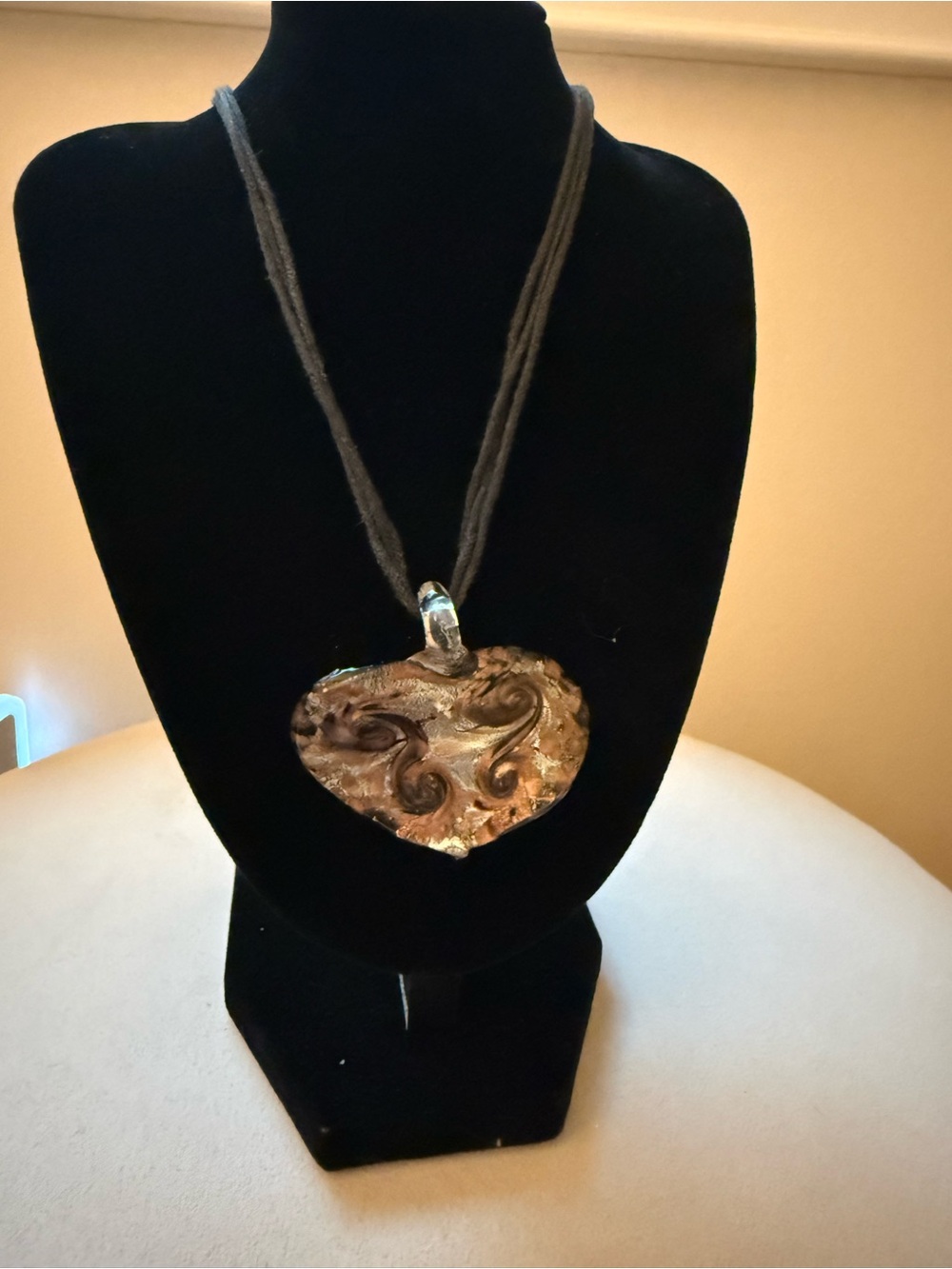 Cookie Lee Glass Blown Brown Swirl Heart Pendant Necklace Vintage